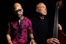 Dave Holland & Lionel Loueke (Spojené státy / Benin) - Novoměstská radnice